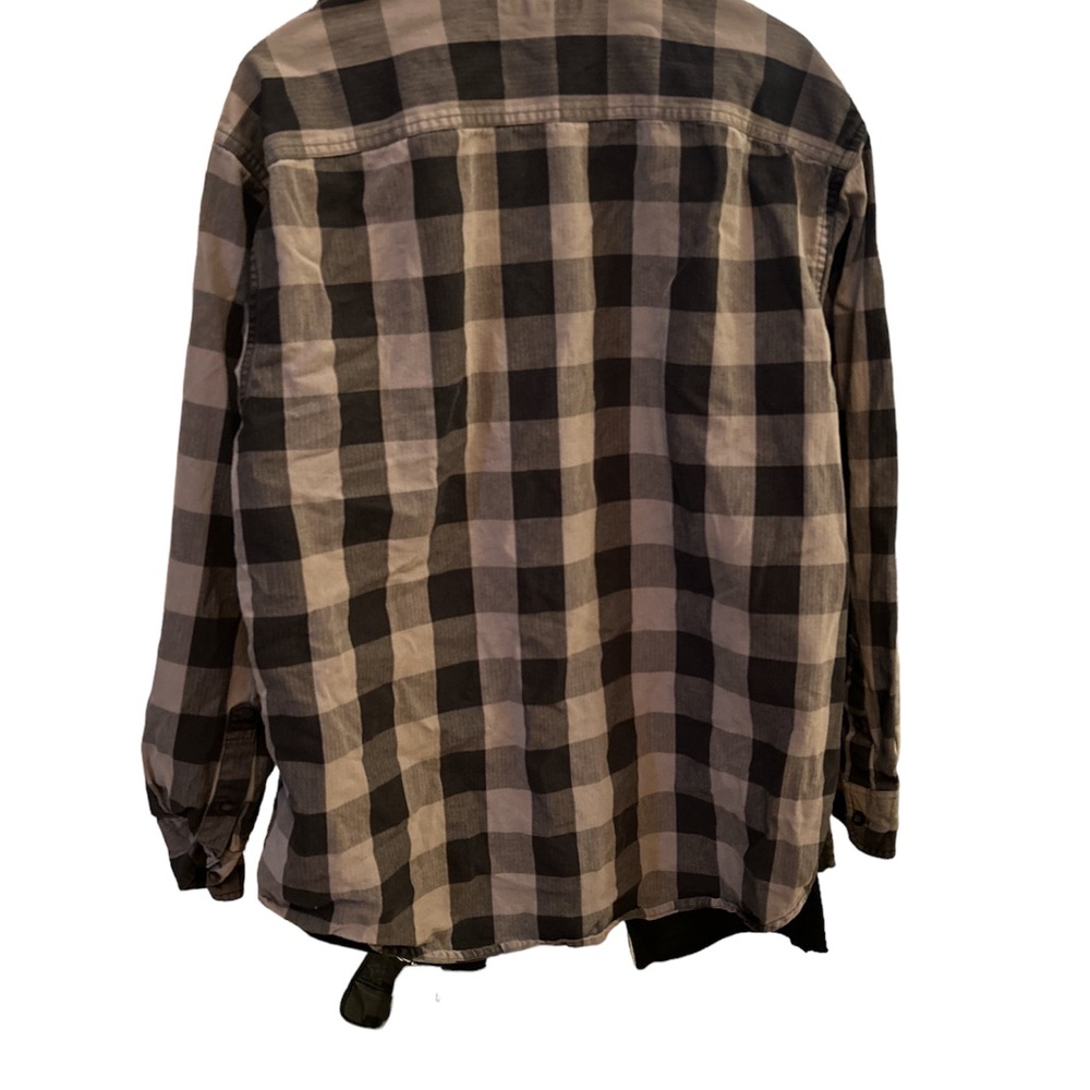 Men’s Plaid Shirt: G. H. Bass & CO - Picture 2 of 5